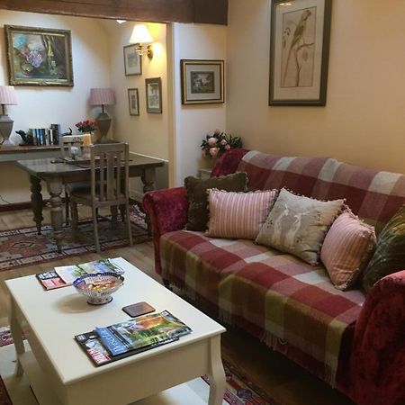 The Grooms Loft Self Contained Apartment Milton Abbas Zewnętrze zdjęcie