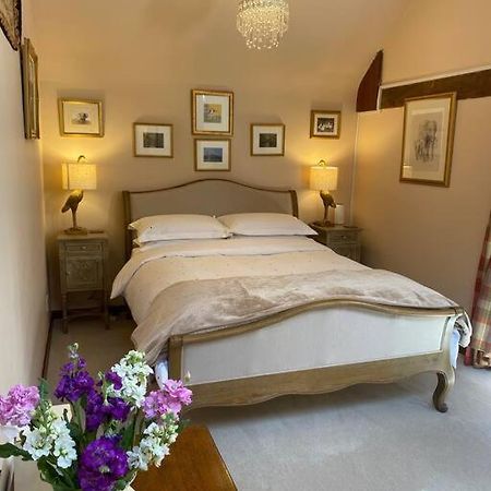The Grooms Loft Self Contained Apartment Milton Abbas Zewnętrze zdjęcie